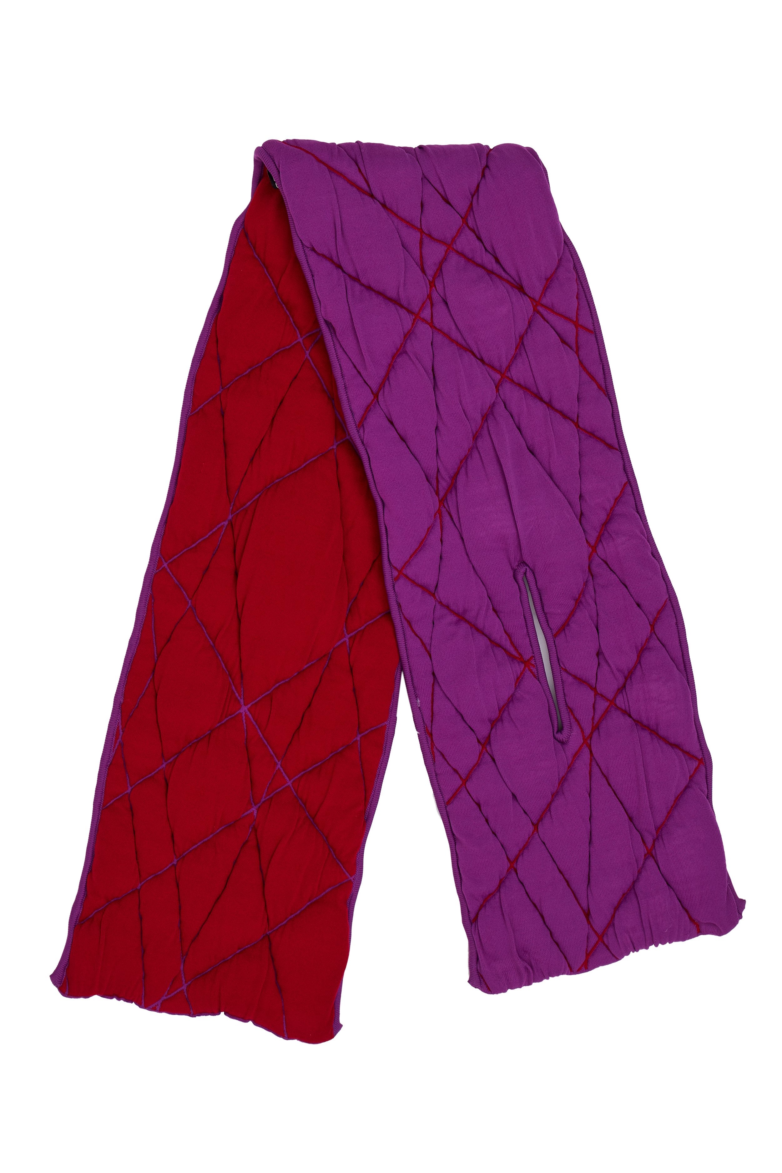 3D effect two-tone scarf